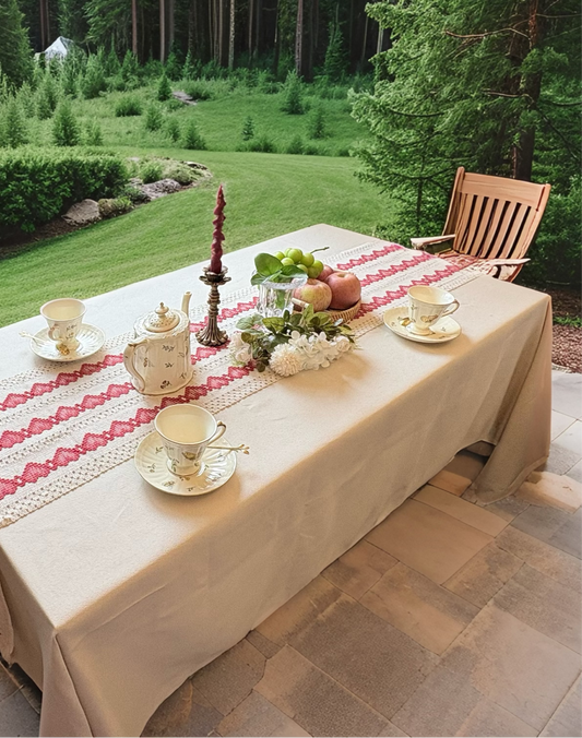 HeartRose Linen Tassel Table Runner