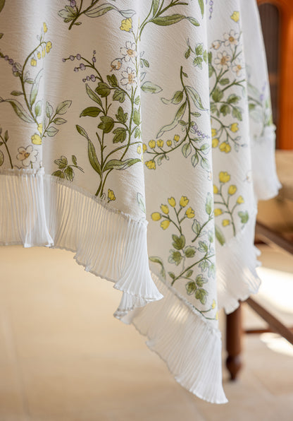 Sweet Gardenia Ruffle Dining Tablecloth